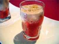  Vasitos de yogur de foie y fresa