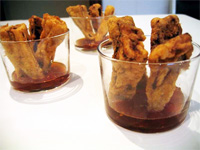 Berenjena frita con compota de tomate