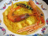 Caldereta de arroz con marisco