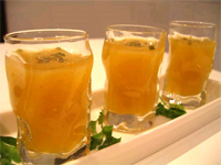 Chupitos de consomé