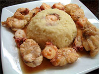 Cous-Cous con salsa de cebolla caramelizada, rape 