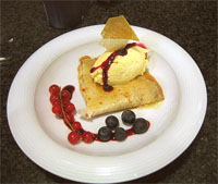 Crepê Suzette con helado de vainilla