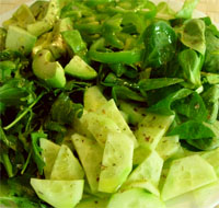 Ensalada de canonigos y peras