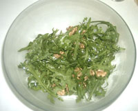 Ensalada de rúcula, miel y nueces