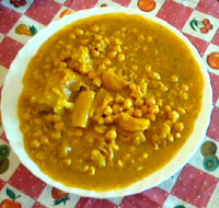 Garbanzos con patas de ternera