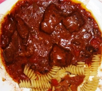 Goulash de ternera a la húngara