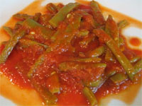 Judías verdes con tomate y anchoas