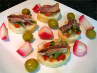 Montaditos de Tonyina de sorra