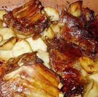 Paletilla de cordero asada al vinagre de jerez