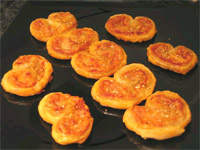 Palmeritas de sobrasada y queso