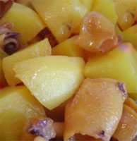 Patatas con chipirones