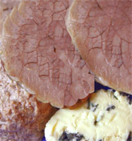 Peceto a la crema de ajo con pure