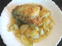 Pollo con cebolla al brandy 