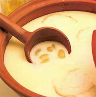 Sopa de almendras II