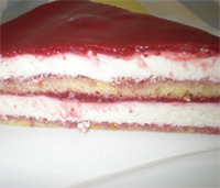 Tarta de requesón y fresas