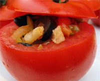 Tomates rellenos de mejillones