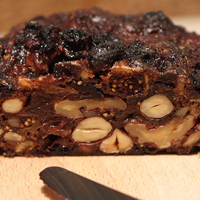 Turron de pasitas y nueces